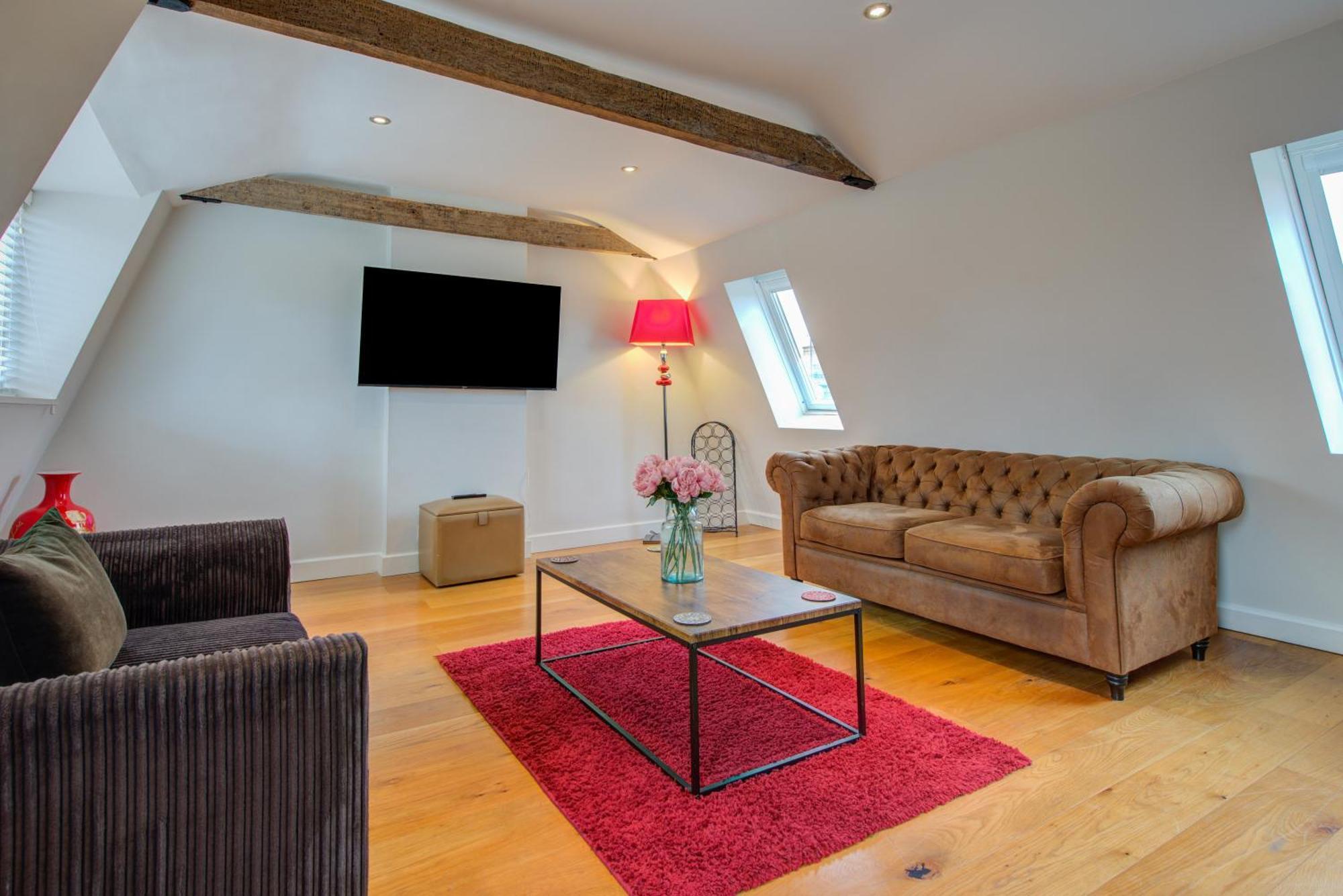 Spacious 2-Bed Home - Exposed Beams & Fast Internet Included Stamford Exterior foto